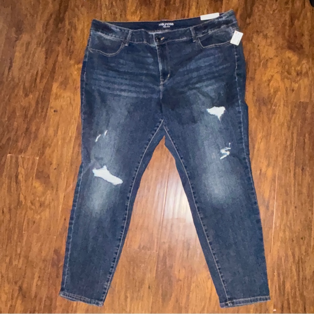 Maurices denim flex Distressed Jegging